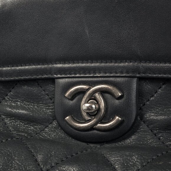 Chanel In-The-Mix Black Iridescent Calfskin Quilted Tote - Picture 8 of 12